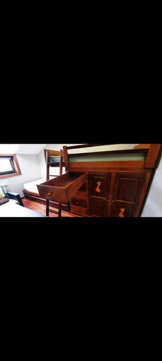 Conjunto 2 camas madera buen estado