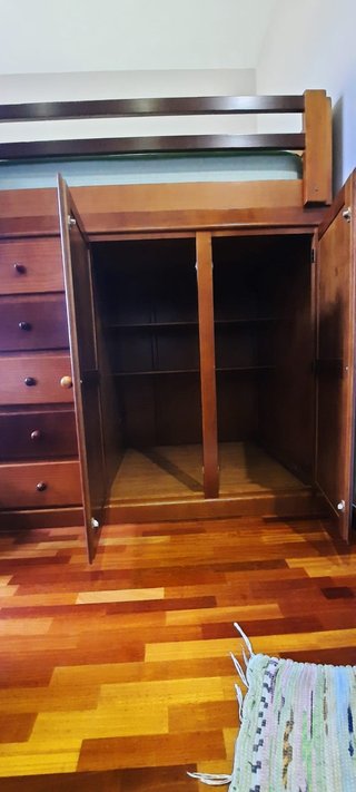 Conjunto 2 camas madera buen estado