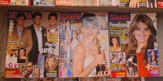 Lote II: 10 revistas SEMANA