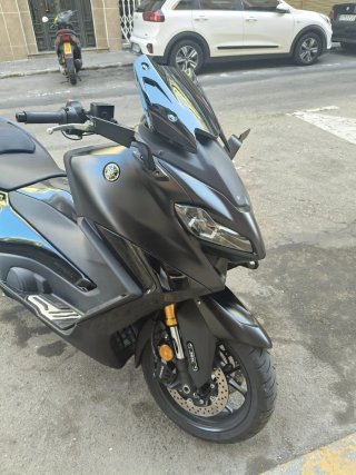 Yamaha T-MAX 560 Tech 2026