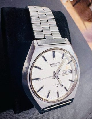 Reloj Seiko Automático Plata y Blanco