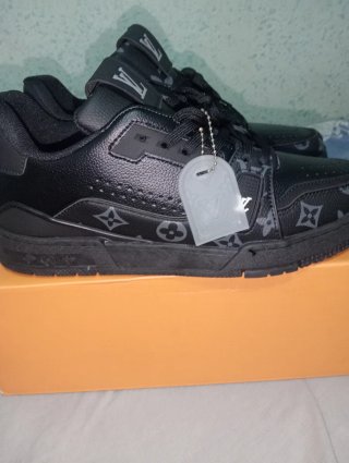 Zapatillas Louis Vuitton Negras