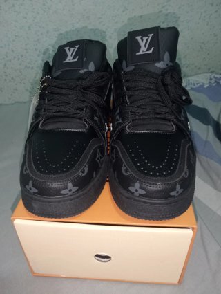 Zapatillas Louis Vuitton Negras