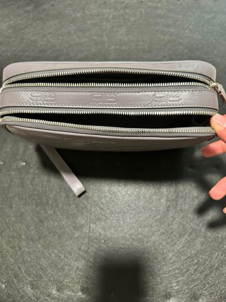 Borsa da toilette Balenciaga Uomo Grigio
