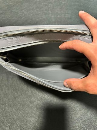 Borsa da toilette Balenciaga Uomo Grigio