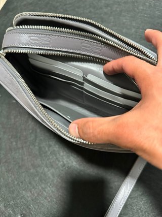 Borsa da toilette Balenciaga Uomo Grigio