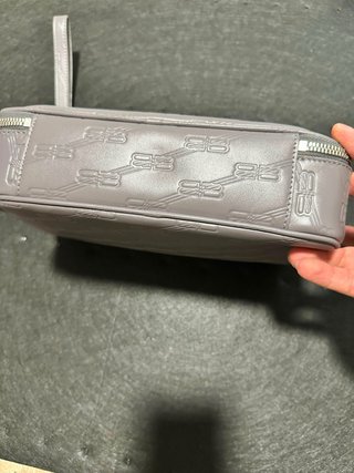 Borsa da toilette Balenciaga Uomo Grigio