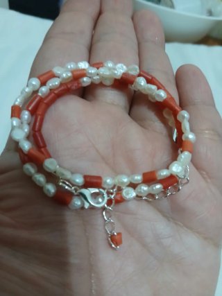 Collar perlas río y coral