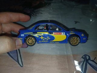 Coche Subaru Rally Scalextric
