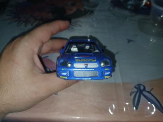 Coche Subaru Rally Scalextric