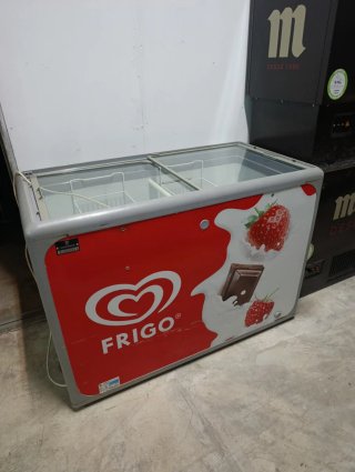 Congelador expositor Frigo helados..