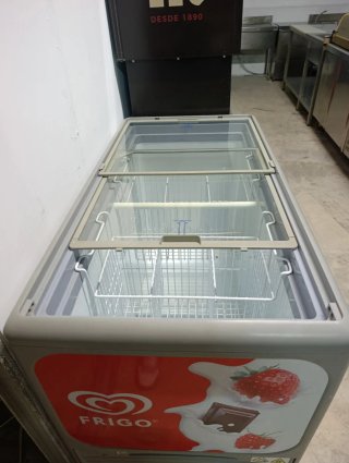 Congelador expositor Frigo helados..