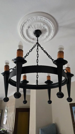 Lámpara de salón estilo rústico