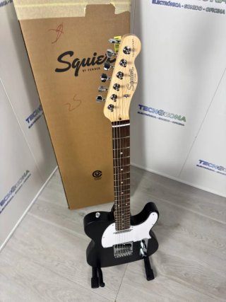 Guitarra Eléctrica Fender Squier Telecaster Negra