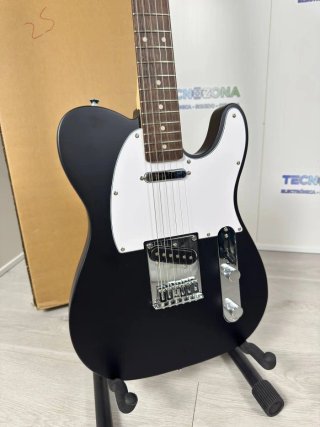 Guitarra Eléctrica Fender Squier Telecaster Negra