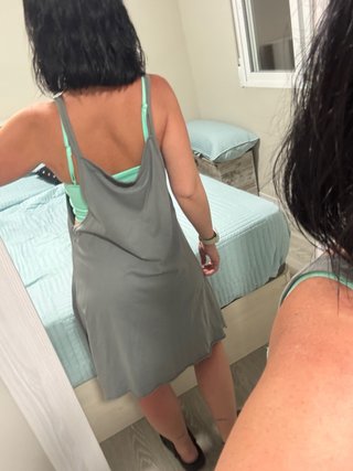 Vestido gris para playa