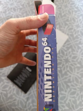 Caja y manual del Expansion Pak. Nintendo 64