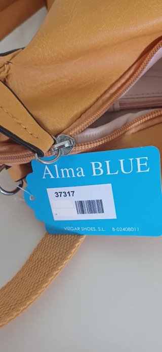 Mochila Alma Blue color camel Tachuelas Cremallera