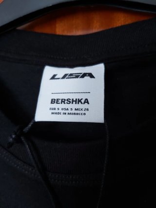 LISA ALTEREGO camiseta oversize Bershka talla S