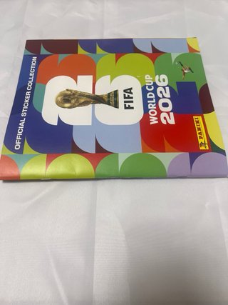 Álbum Panini 92% completado