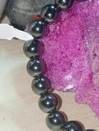 Pulsera elástica de hematita natural