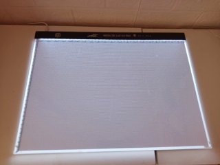 Mesa de Luz LED A3 Alex Bog Nueva