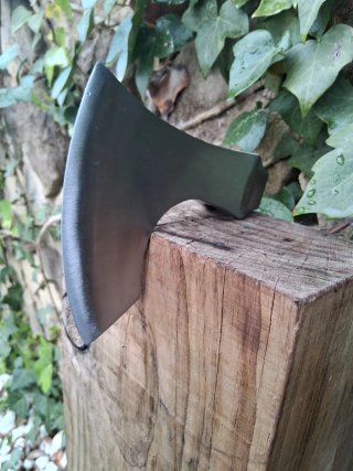 Cabeza de hacha vikinga 837grs