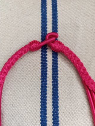 Collar étnico fucsia