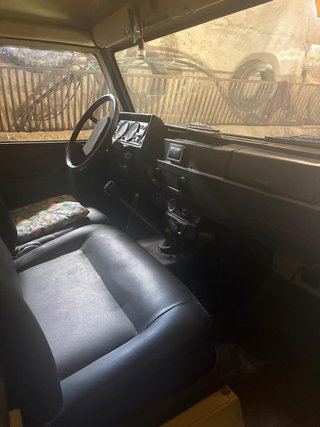 LAND ROVER SANTANA