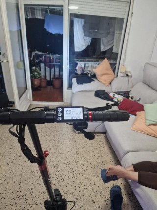 Patinete eléctrico grande