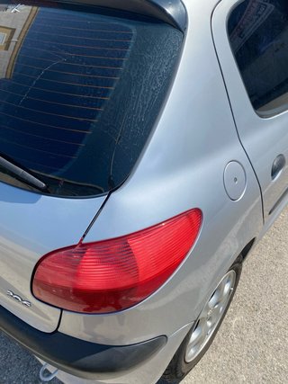 Peugeot 206 1999