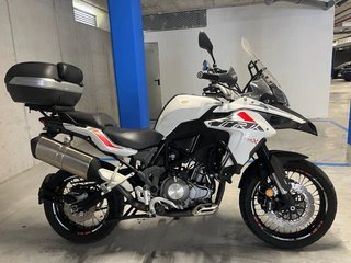 Benelli TRK 502 X - Lista para rodar