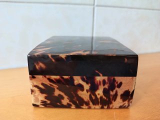 Scatola tartarugata - caja carey