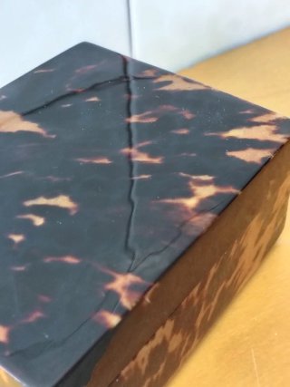 Scatola tartarugata - caja carey