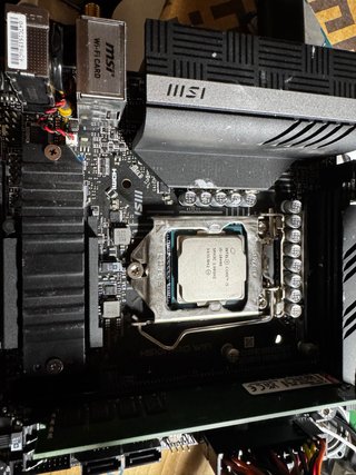 MSI H510I PRO WIFI + Intel i5-10400 + i3 10th