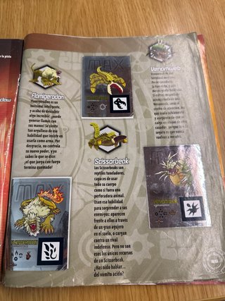 Álbum Invizimals Casi Completo falta 1