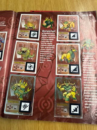 Álbum Invizimals Casi Completo falta 1