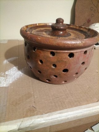 Olla de barro antigua