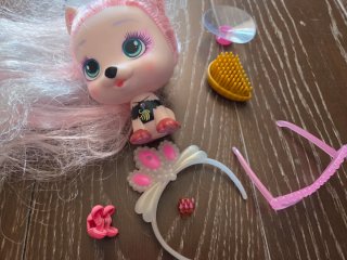 Muñeca con accesorios