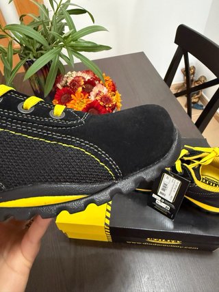 Zapatos seguridad Diadora talla 45 nuevos