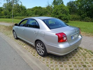 Toyota Avensis 2009