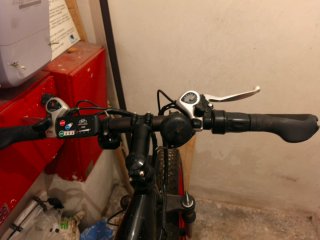 Bici Eléctrica Fat Bike acelerador tipo moto÷rueda