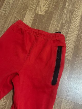Pantalón Chandal Nike Tech Rojo