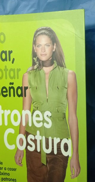 CÓMO UTILIZAR, ADAPTAR Y DISEÑAR PATRONES...