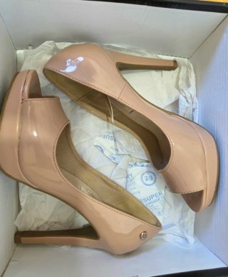 Tacones Xti charol nude/taupe T.36