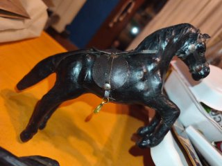 2caballos cuero