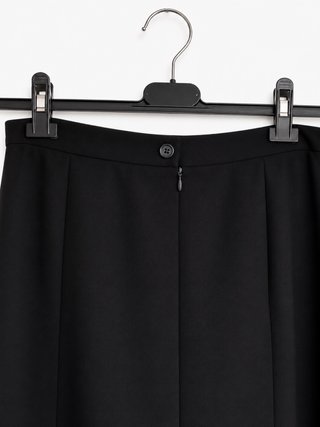 Falda midi elegante negra