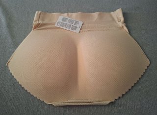 Braguita reductora y eleva glúteos beige