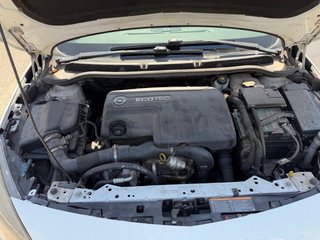 Opel Astra 1.7 CDTI Selective 110CV | ITV vigente
