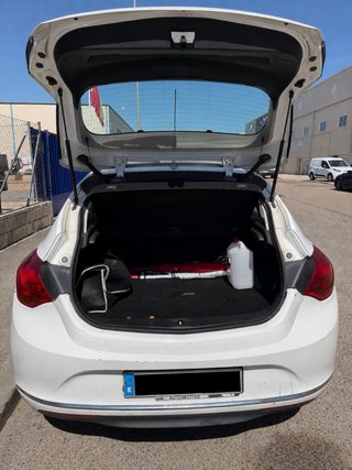 Opel Astra 1.7 CDTI Selective 110CV | ITV vigente
